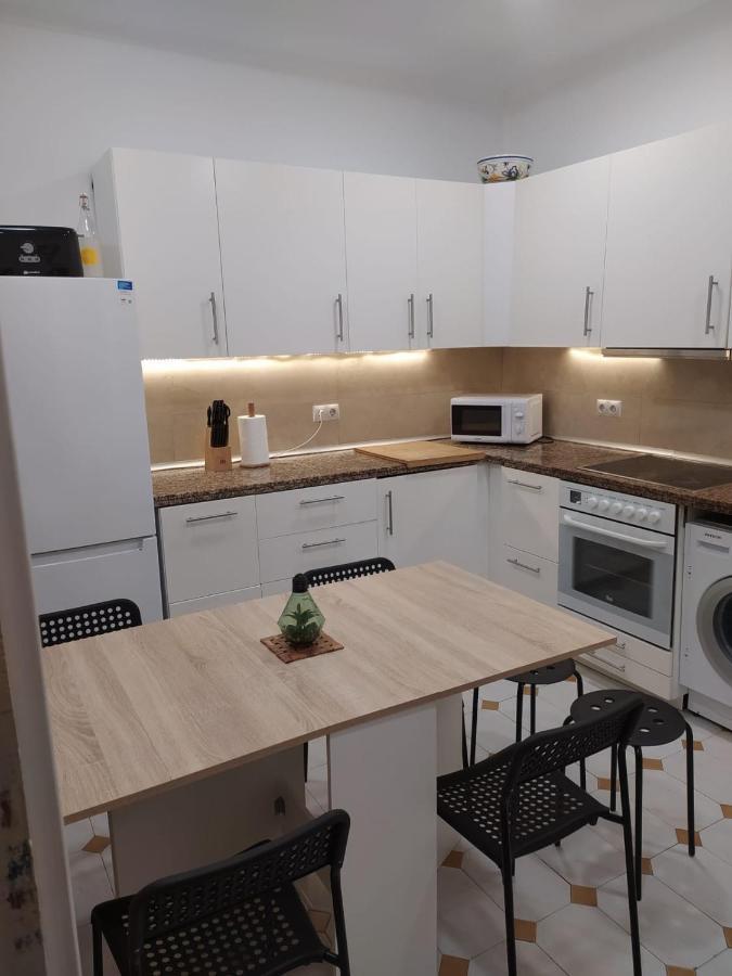 Amplio Apartamento Con Dos Patios Хихон Экстерьер фото