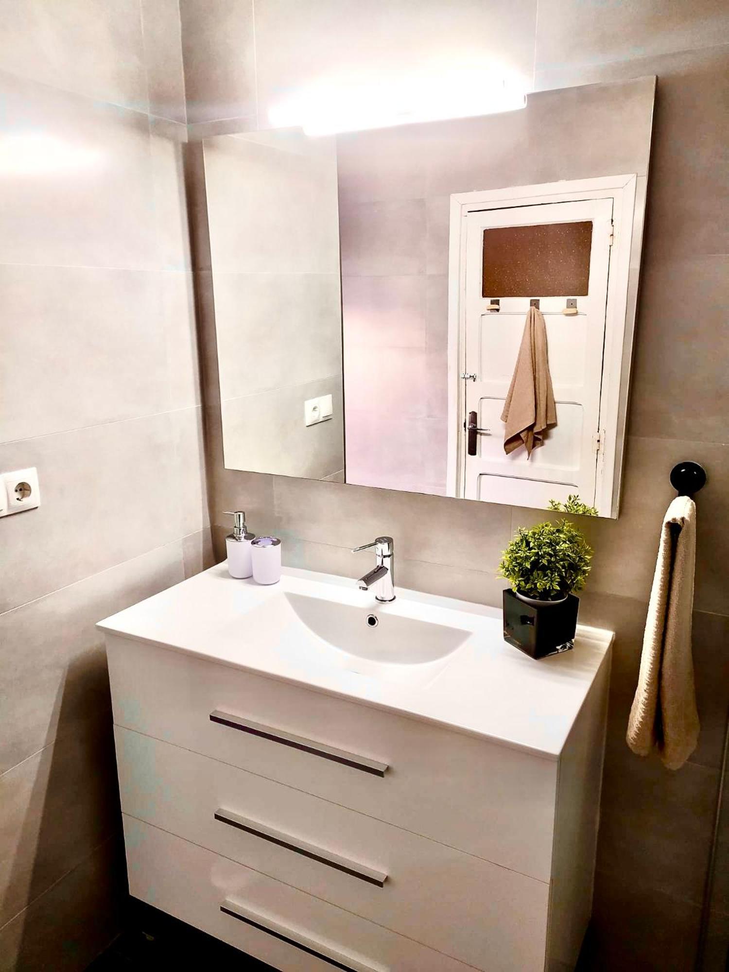 Amplio Apartamento Con Dos Patios Хихон Экстерьер фото