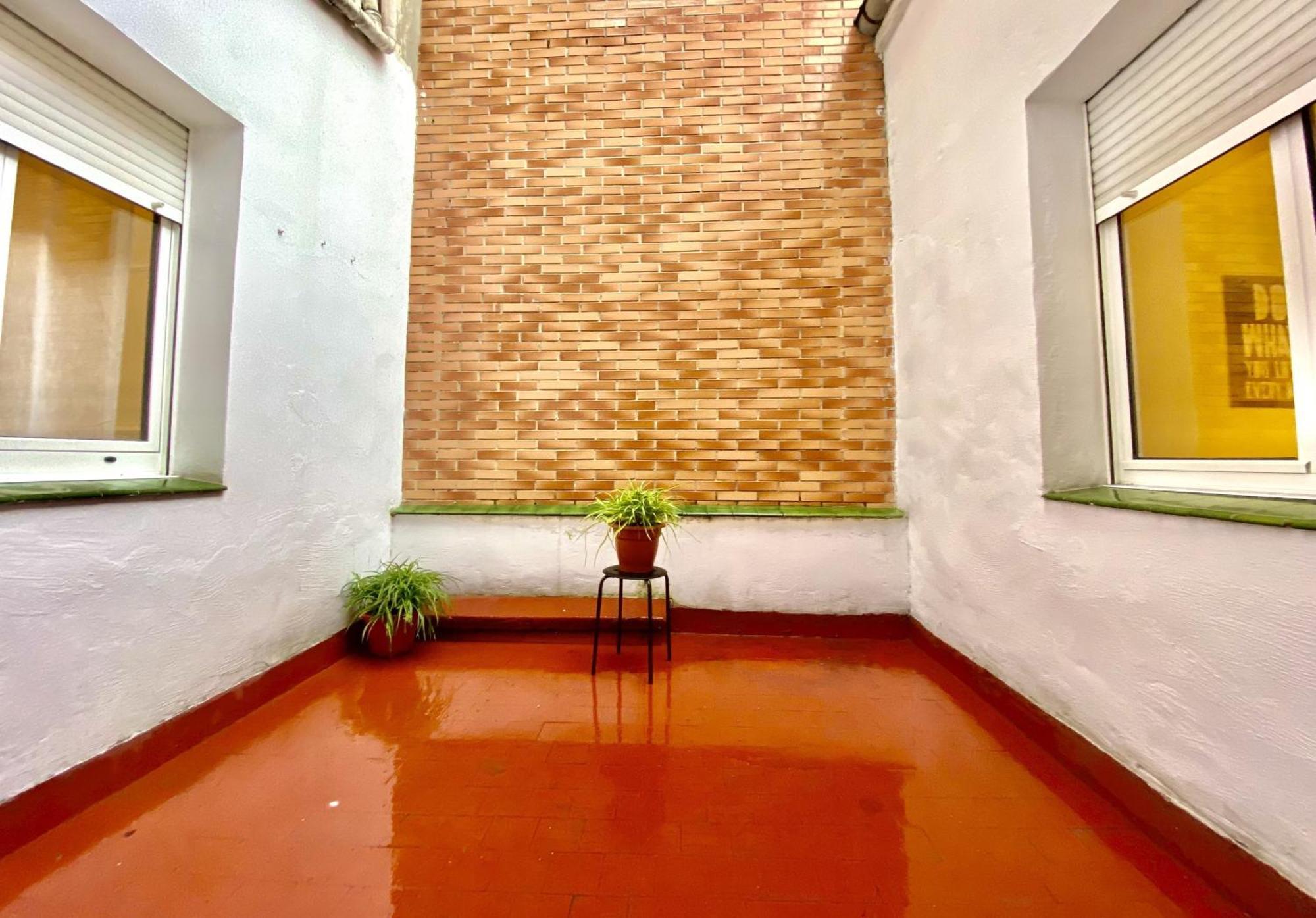 Amplio Apartamento Con Dos Patios Хихон Экстерьер фото