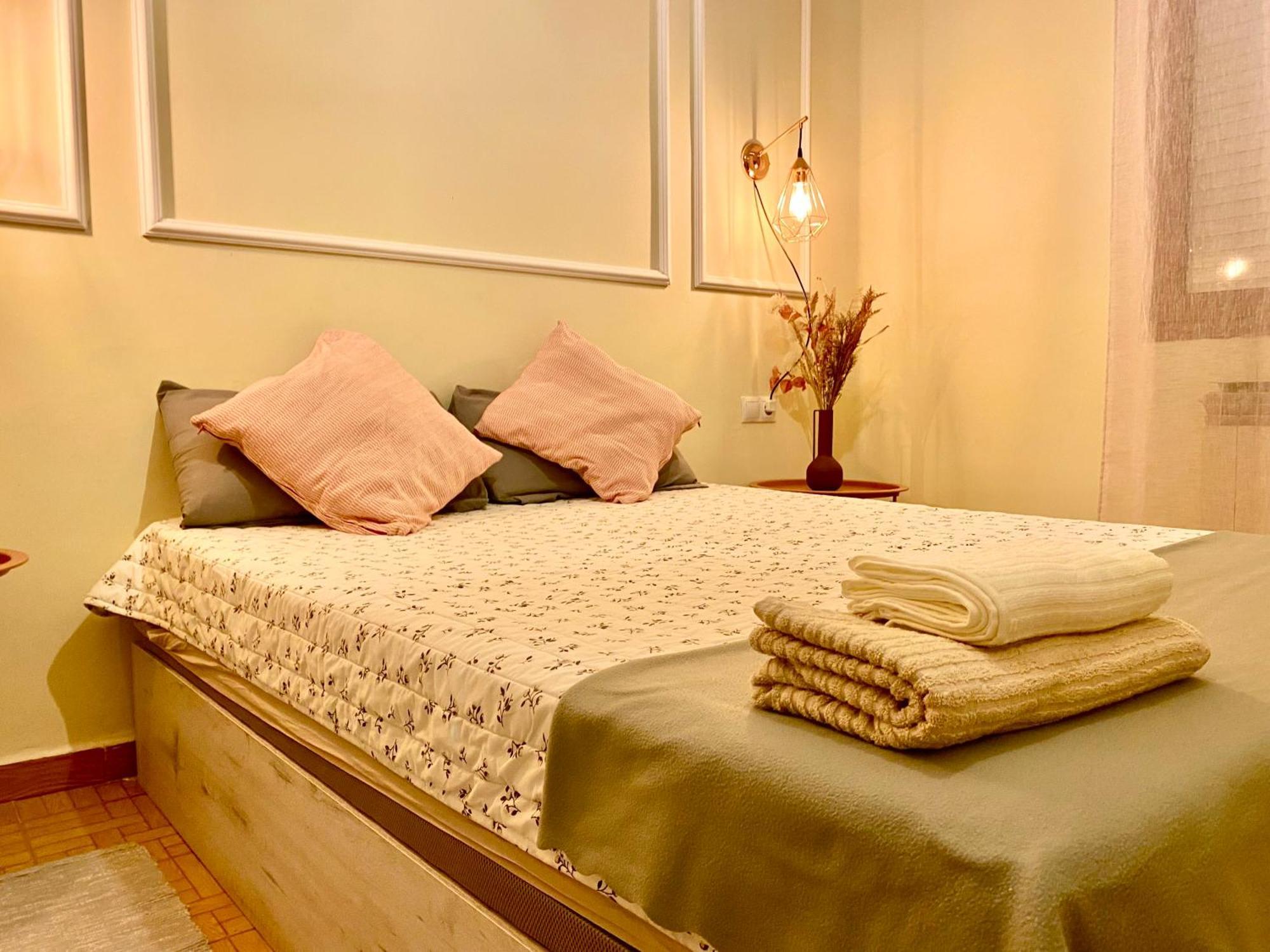 Amplio Apartamento Con Dos Patios Хихон Экстерьер фото