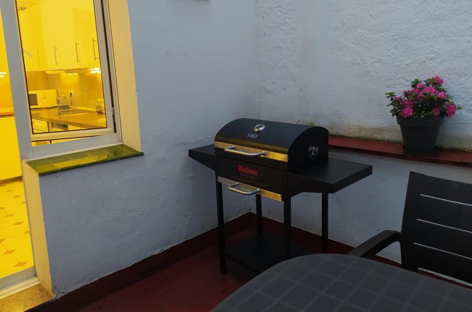 Amplio Apartamento Con Dos Patios Хихон Экстерьер фото